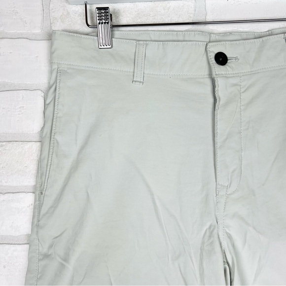 North Face Shorts Mens 32 Gray Nylon Lightweight 10" Inseam Adult Hike Trek - Picture 5 of 13